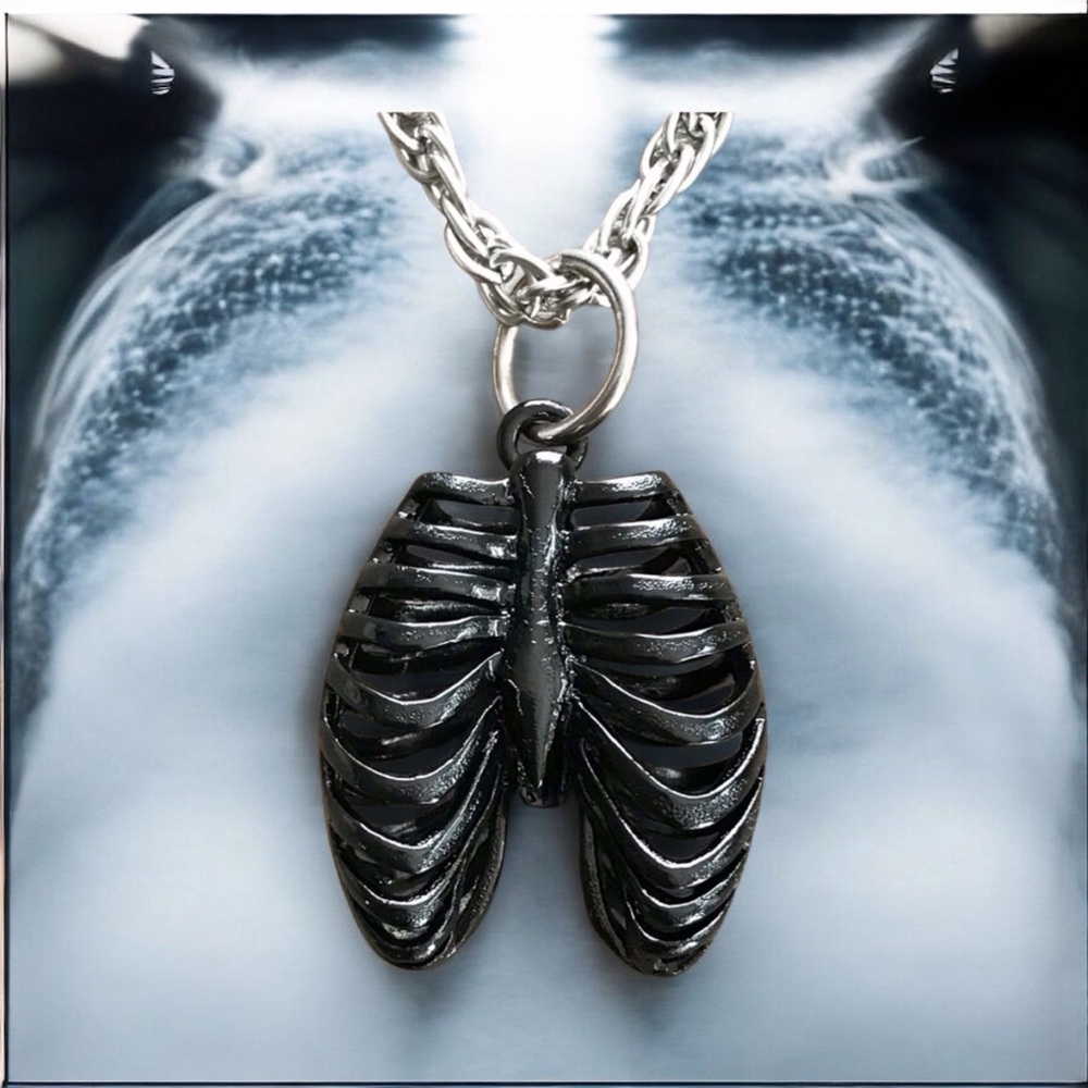 🆕 3D Rib Cage Pendant Necklace Alloy and Stainless Steel